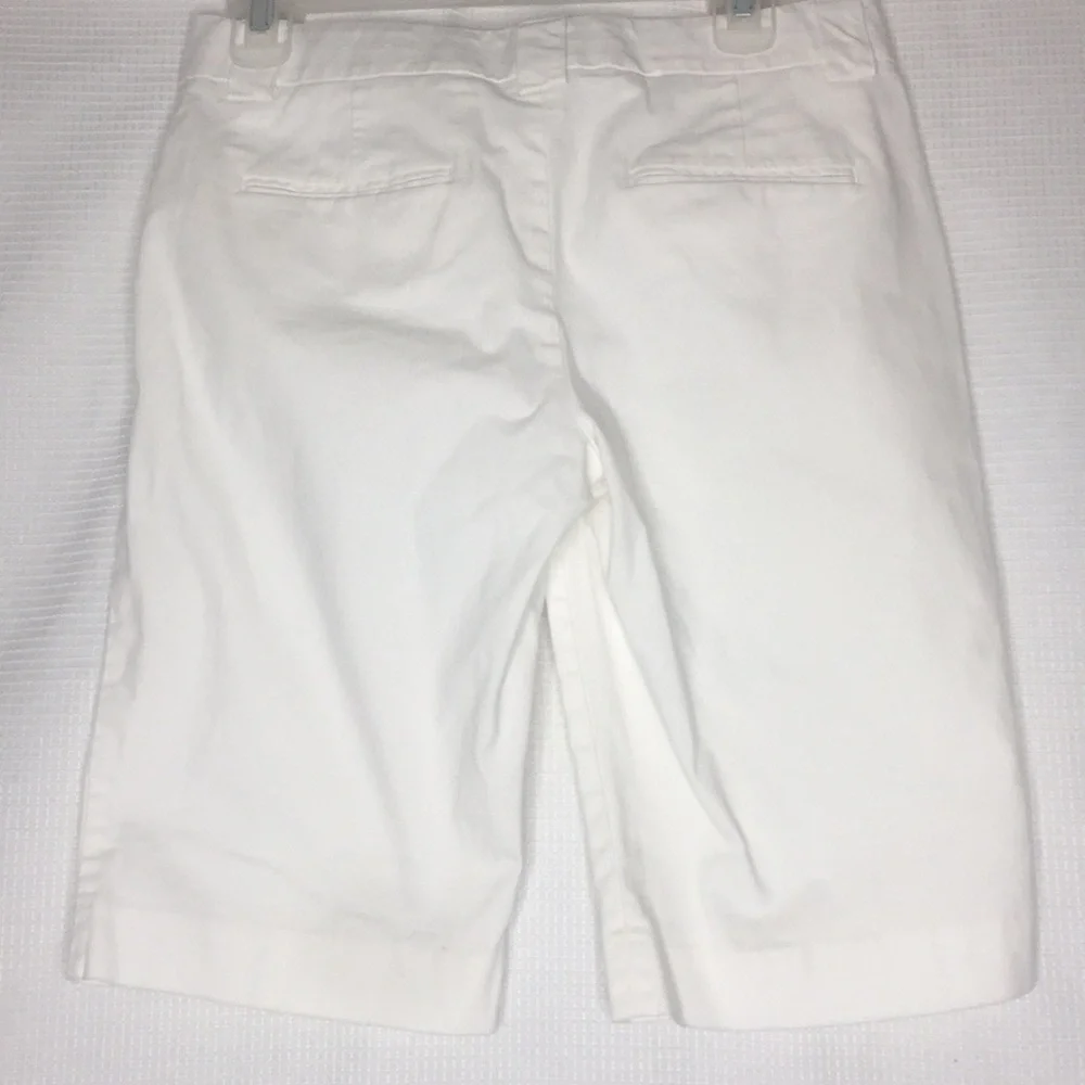 Express Design Studio shorts - Picture 2 of 4